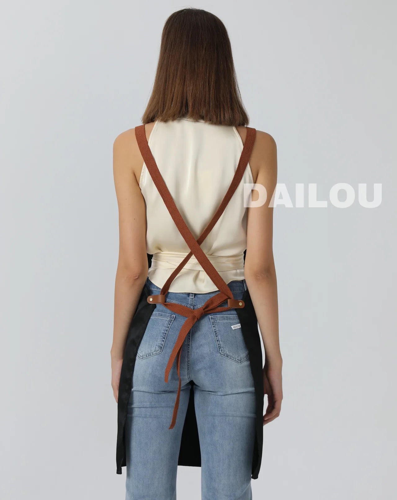 New Fashion Kitchen Aprons for Woman Men Chef Work Apron for Grill Restaurant Bar Shop Cafes Beauty Nails Studios Uniform