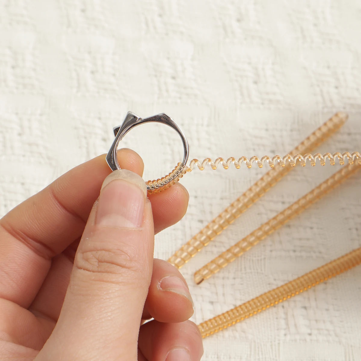 4pcs-Ring size adjuster