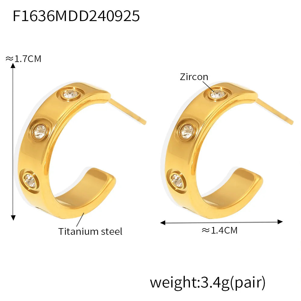 Necklace for Women No Fade Clavicle Chain 12mm White Shell Beaded Stainless Steel Charm Female Jewelry Gift