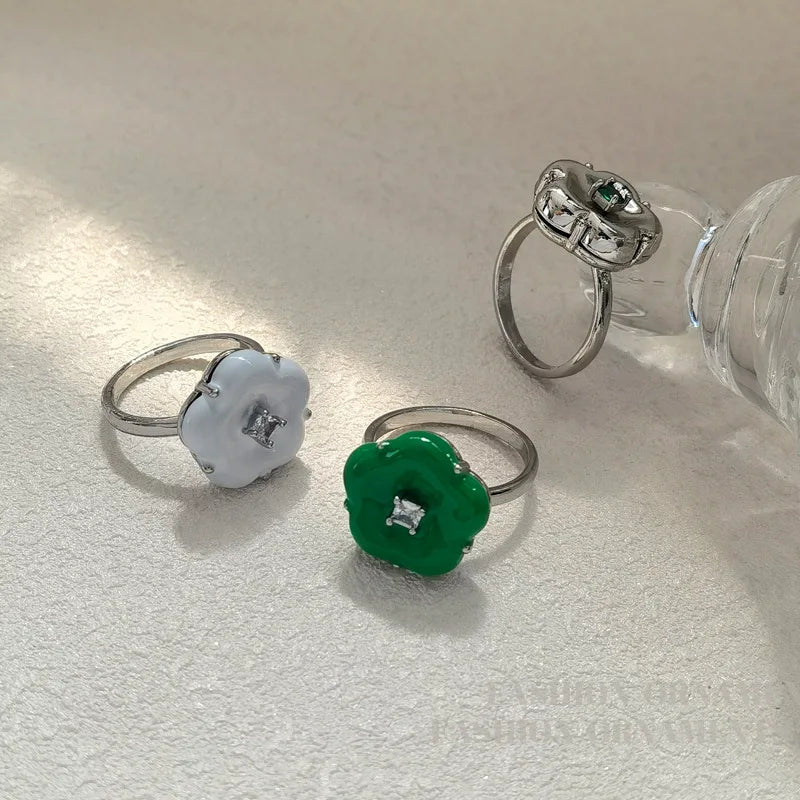 Delicate Jewelry 2022 New Elegant Temperament Flower Rings For Women Party Gifts Hot Selling