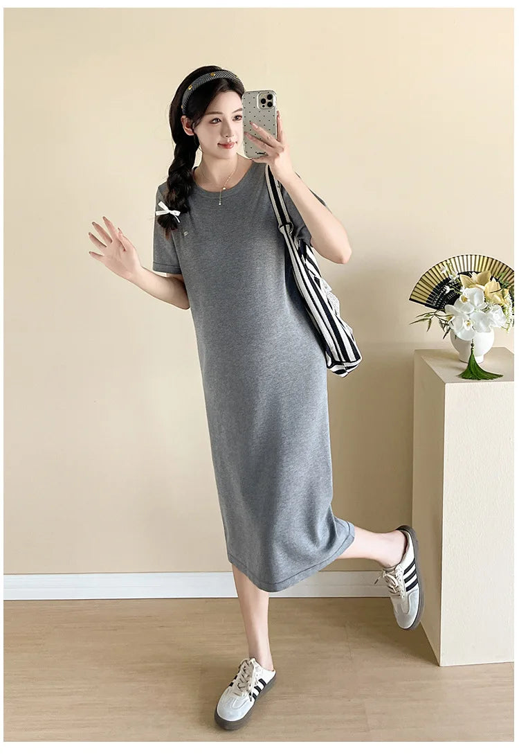 Maternity Dress: Back-Cutout Knit &Lace Maxi - Sophisticated Pregnancy Gown with Designer Details for Fashionable Expecting Moms