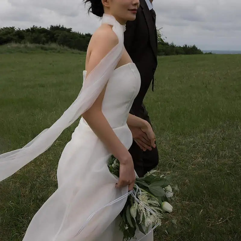 Newest Simple Bridal Dresses Sexy Strapless Backless Formal Evening Dress Elegant Floor-length A-line Wedding Dresses Customized