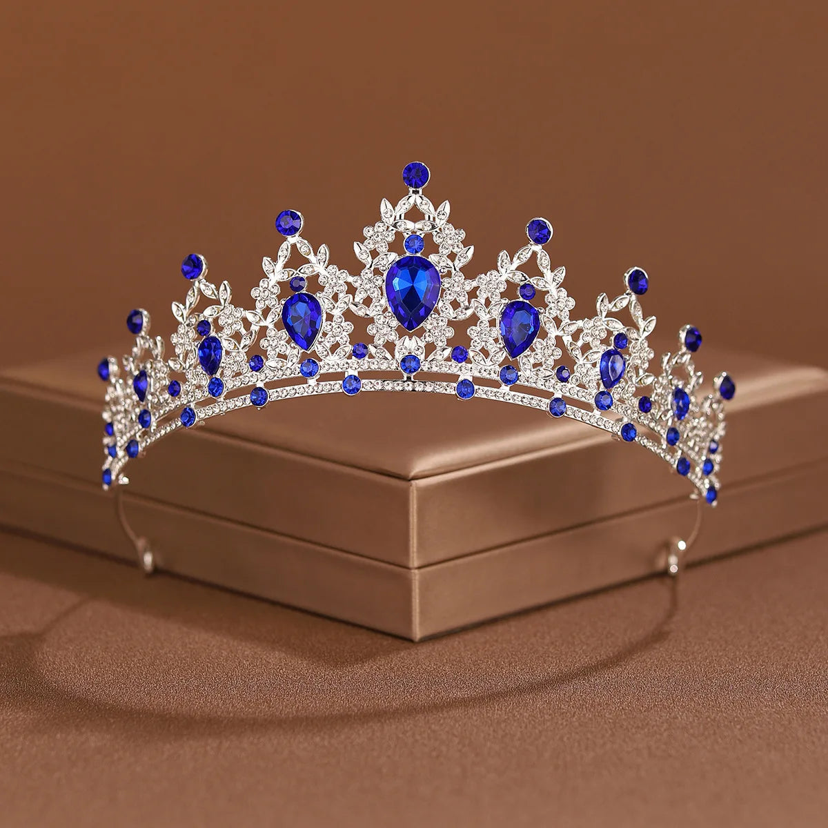 24 colors Bridal Headwear Full Of Sweet Atmosphere Baroque Gold-colour Ladies' Tiaras For Wedding Bride