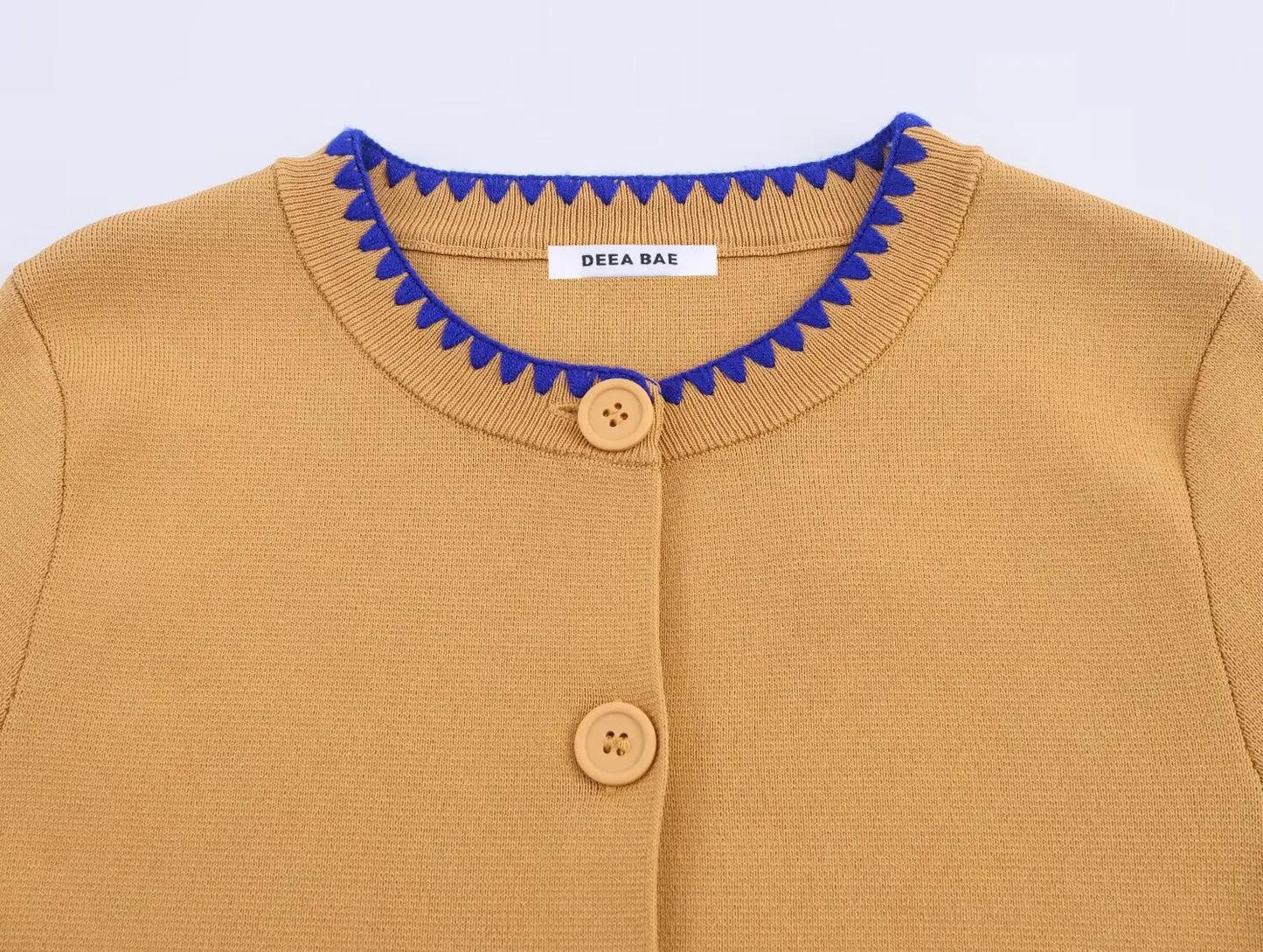 Sweater Jacket Autumn Women's 2025 New Embroidery Elegant Slim Long Sleeve Women Sweater Cardigan Chic Young Joker Knit Sweater