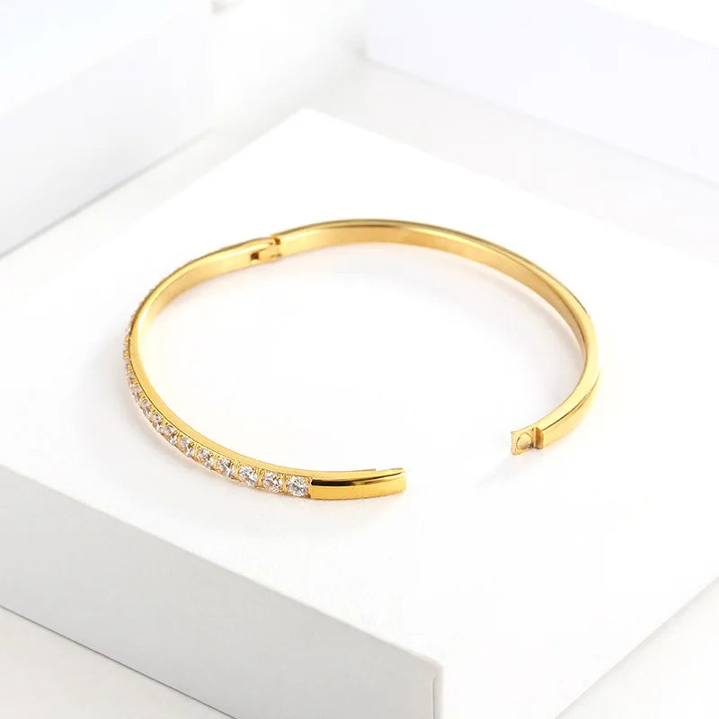 Fashion Bangles for Women Men Trendy Stainless Steel Metal Bracelets Punk Gold Color Bohemian Jewelry Accessories Gift Wholesale