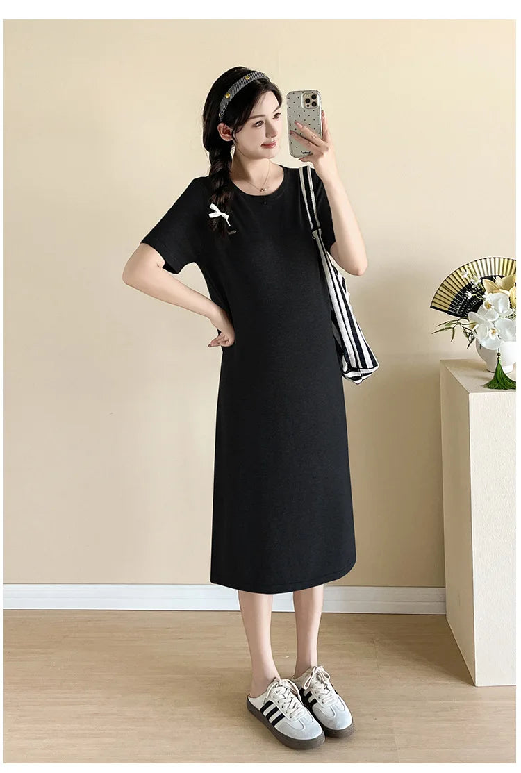 Maternity Dress: Back-Cutout Knit &Lace Maxi - Sophisticated Pregnancy Gown with Designer Details for Fashionable Expecting Moms
