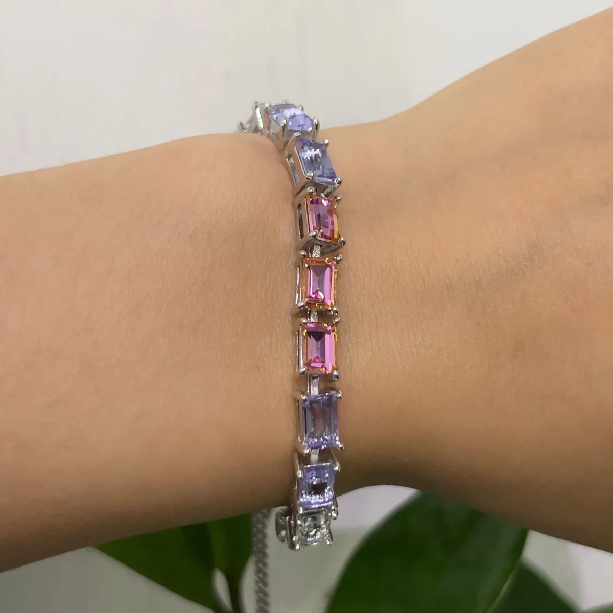 Bracelet High Quality New Sales Trend Jewelry Original Luxury Brand Shiny Cut Christmas Birthday Party Engagement Gift for Women
