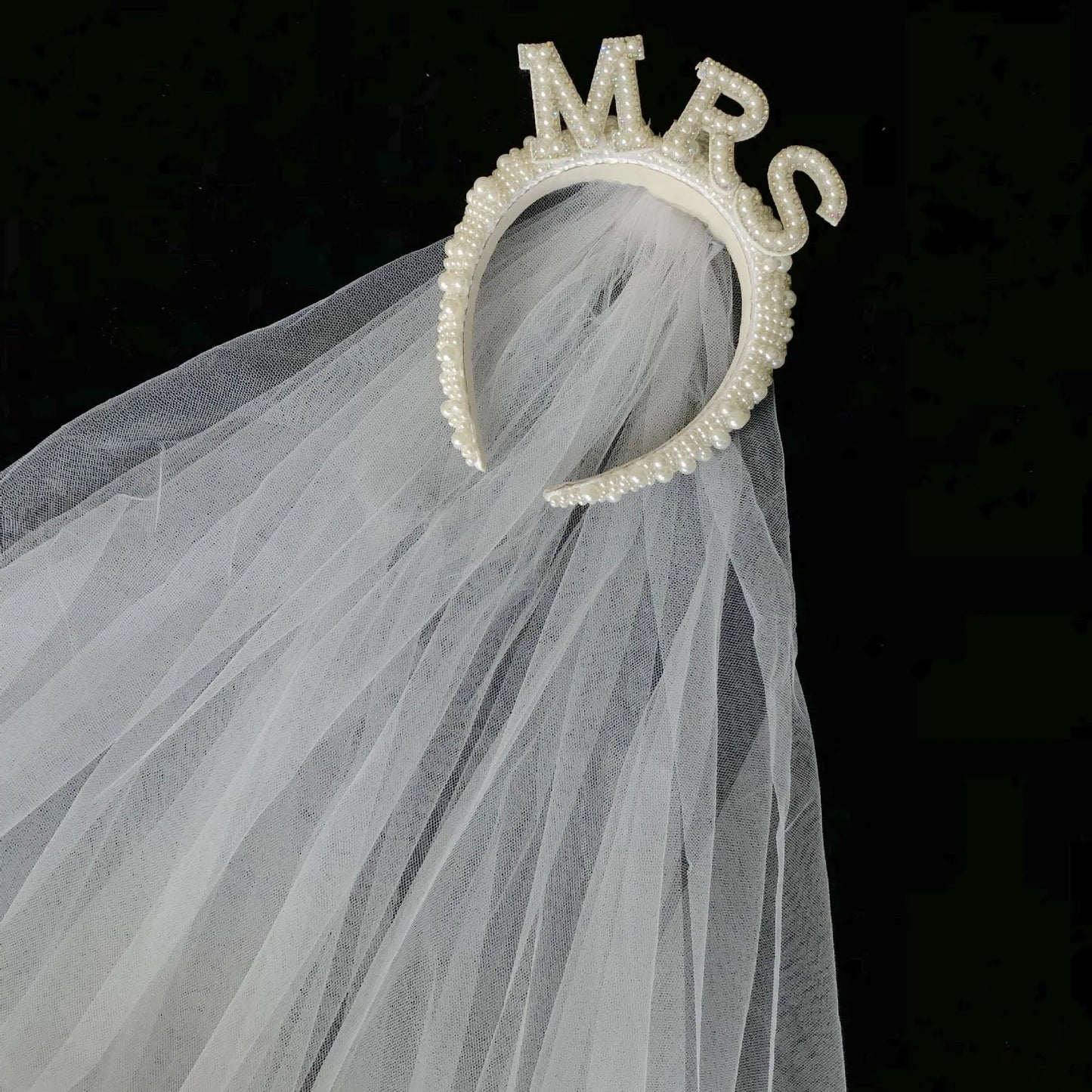 Bridal Hairband Pearl Crown with Headscarf Bride To Be Luxury WIFEY Hair Accessories Wedding Engagement Dinner Decoration Gift