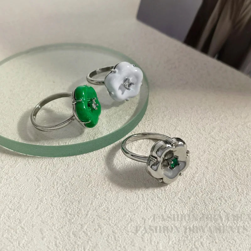 Delicate Jewelry 2022 New Elegant Temperament Flower Rings For Women Party Gifts Hot Selling