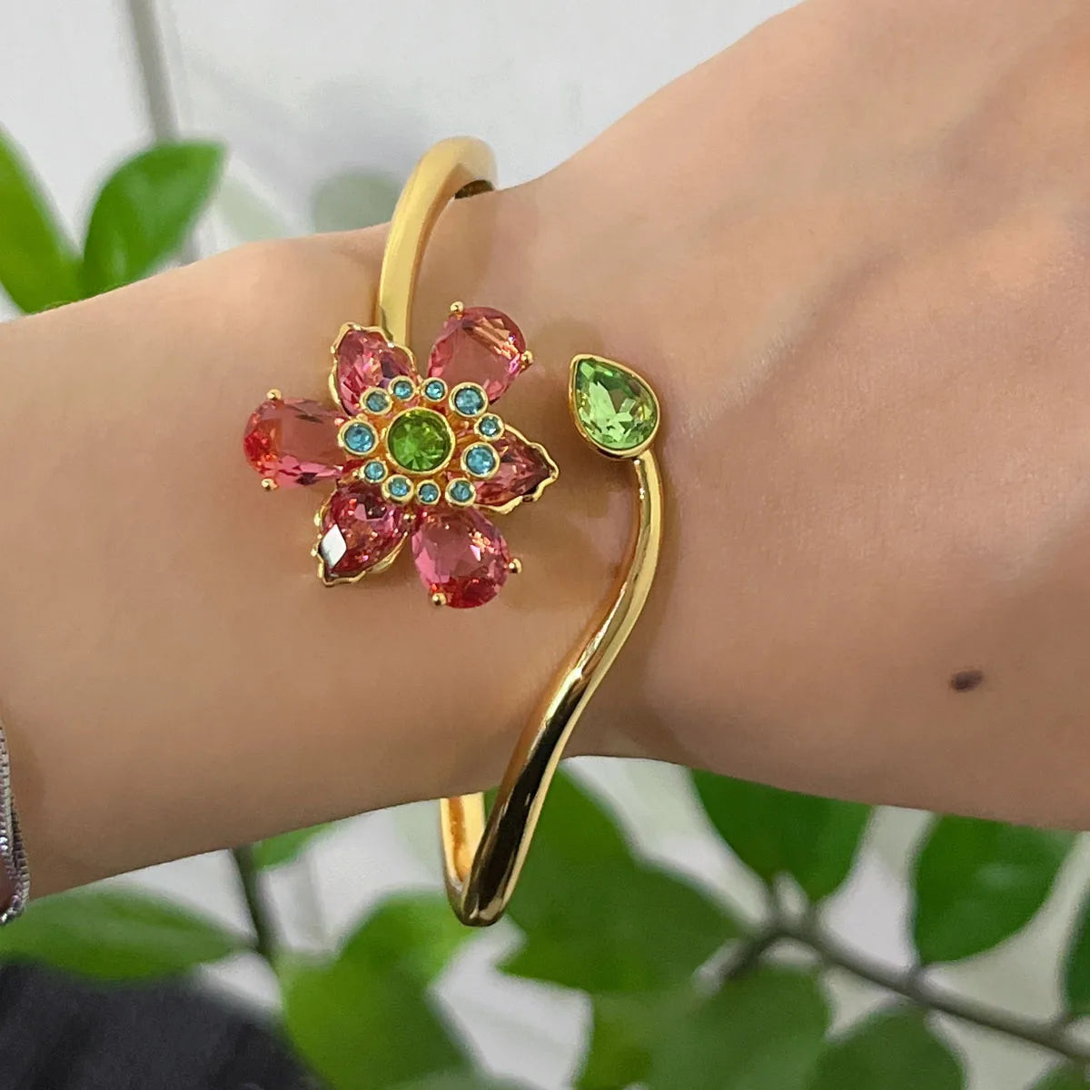 Bracelet High Quality New Sales Trend Jewelry Original Luxury Brand Shiny Cut Christmas Birthday Party Engagement Gift for Women
