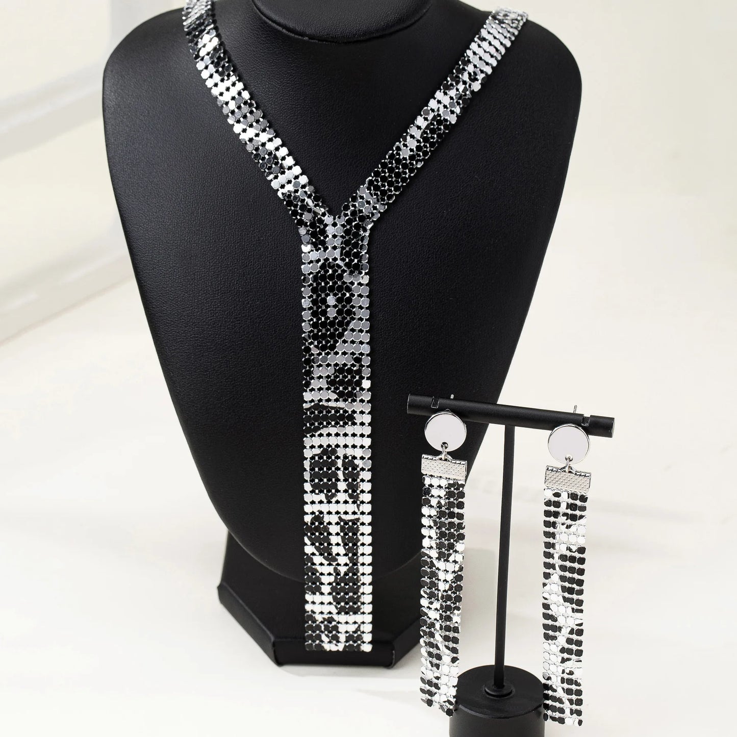 Jewelry Set For Women Girls Earrings Necklace Personality Exaggerated Metal Holiday Party Gift OL ES004