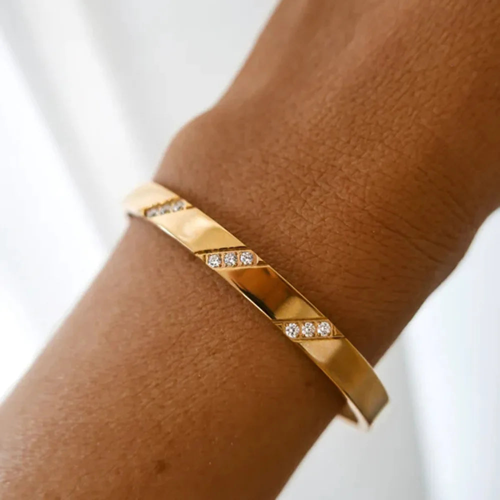 Fashion Punk Cuff Bangles For Women Dainty Zircon Inlaid Bohemia Indian Bracelets & Bangles Women's Female Cute Ladies Jewelry