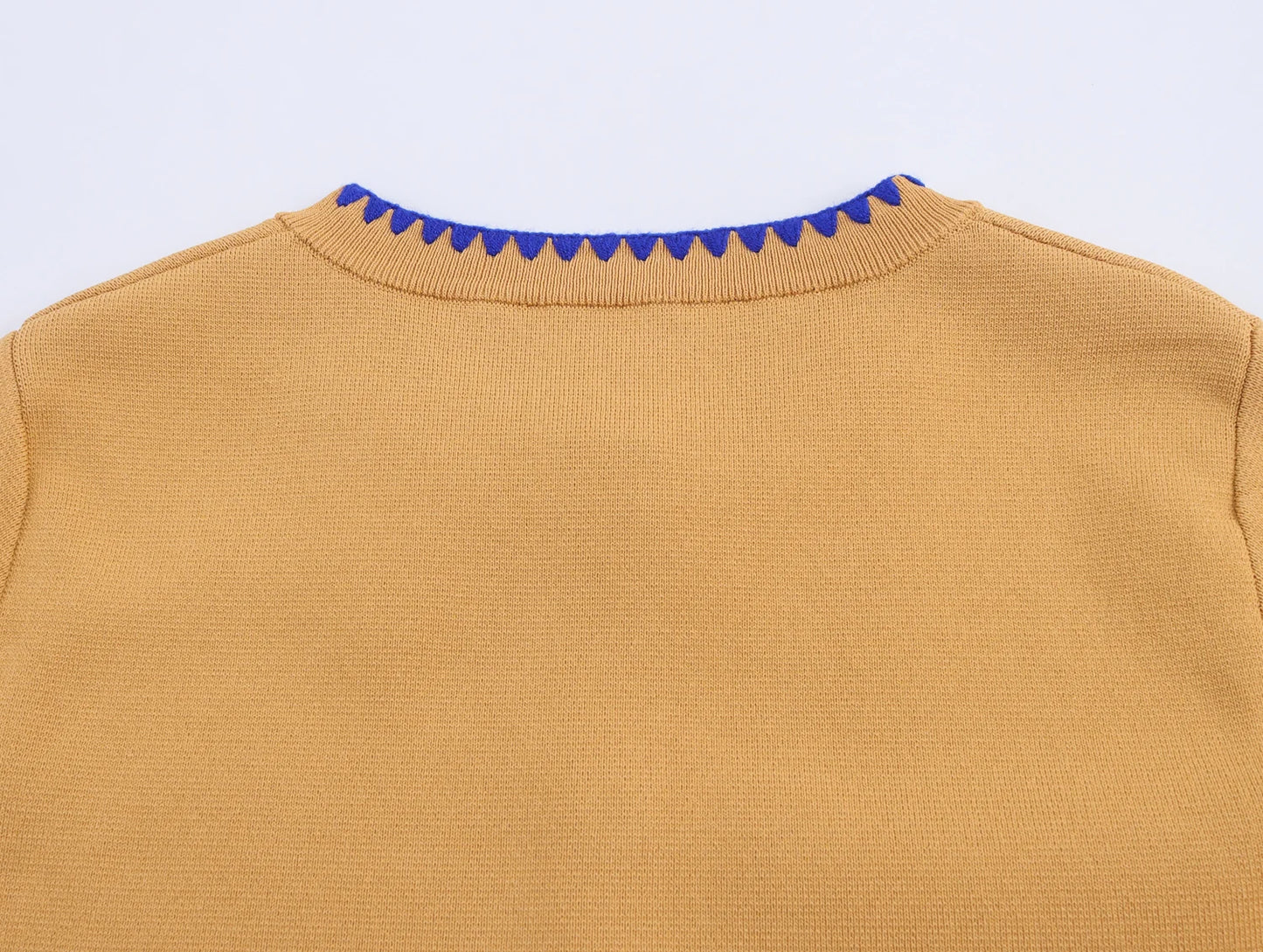 Sweater Jacket Autumn Women's 2025 New Embroidery Elegant Slim Long Sleeve Women Sweater Cardigan Chic Young Joker Knit Sweater