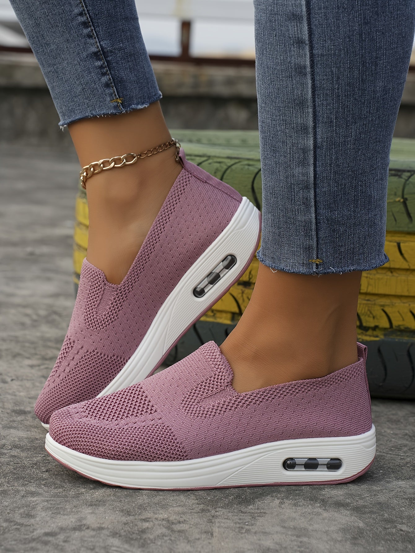 Women's Breathable Knitted Sports Shoes, Casual Women's Shoes, New Style Thick Sole Heightening Women's Small Fragrance Wind Single Shoes