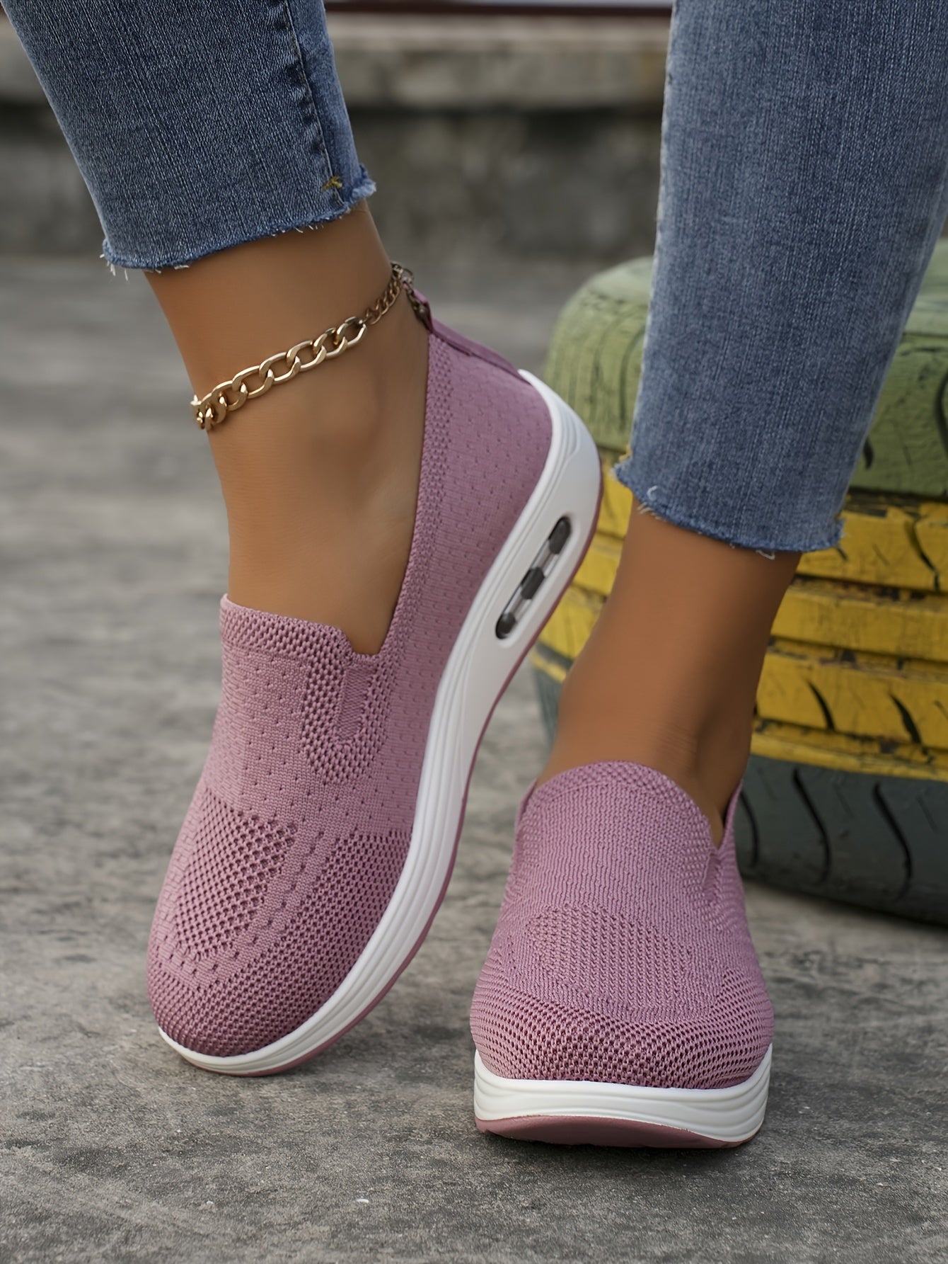 Women's Breathable Knitted Sports Shoes, Casual Women's Shoes, New Style Thick Sole Heightening Women's Small Fragrance Wind Single Shoes