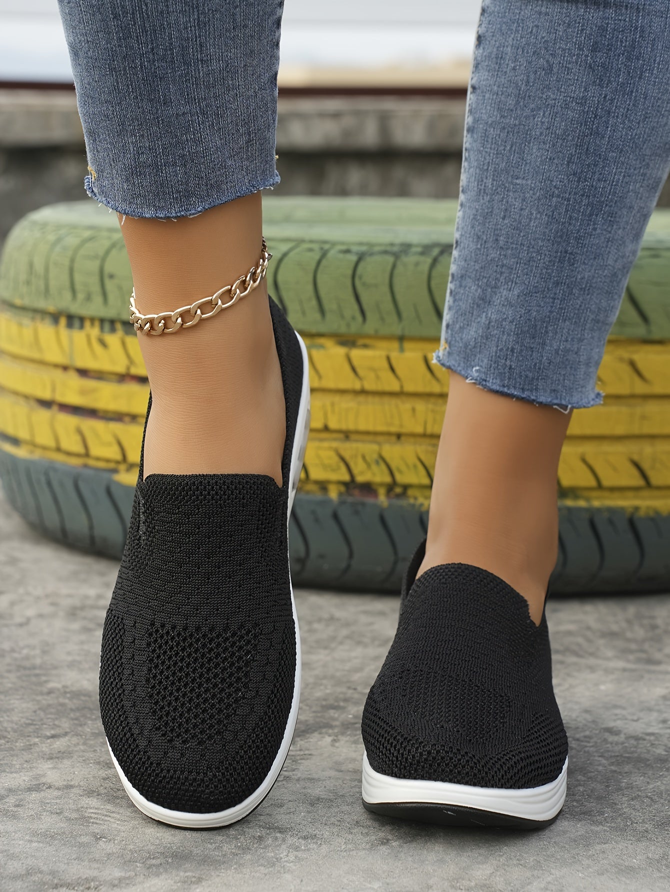 Women's Breathable Knitted Sports Shoes, Casual Women's Shoes, New Style Thick Sole Heightening Women's Small Fragrance Wind Single Shoes