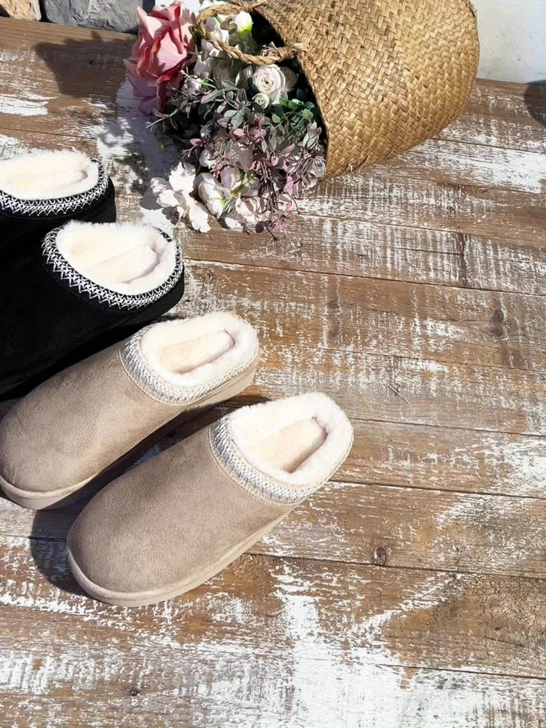 Simple and Fashionable Casual Indoor and Outdoor Women's Shoes