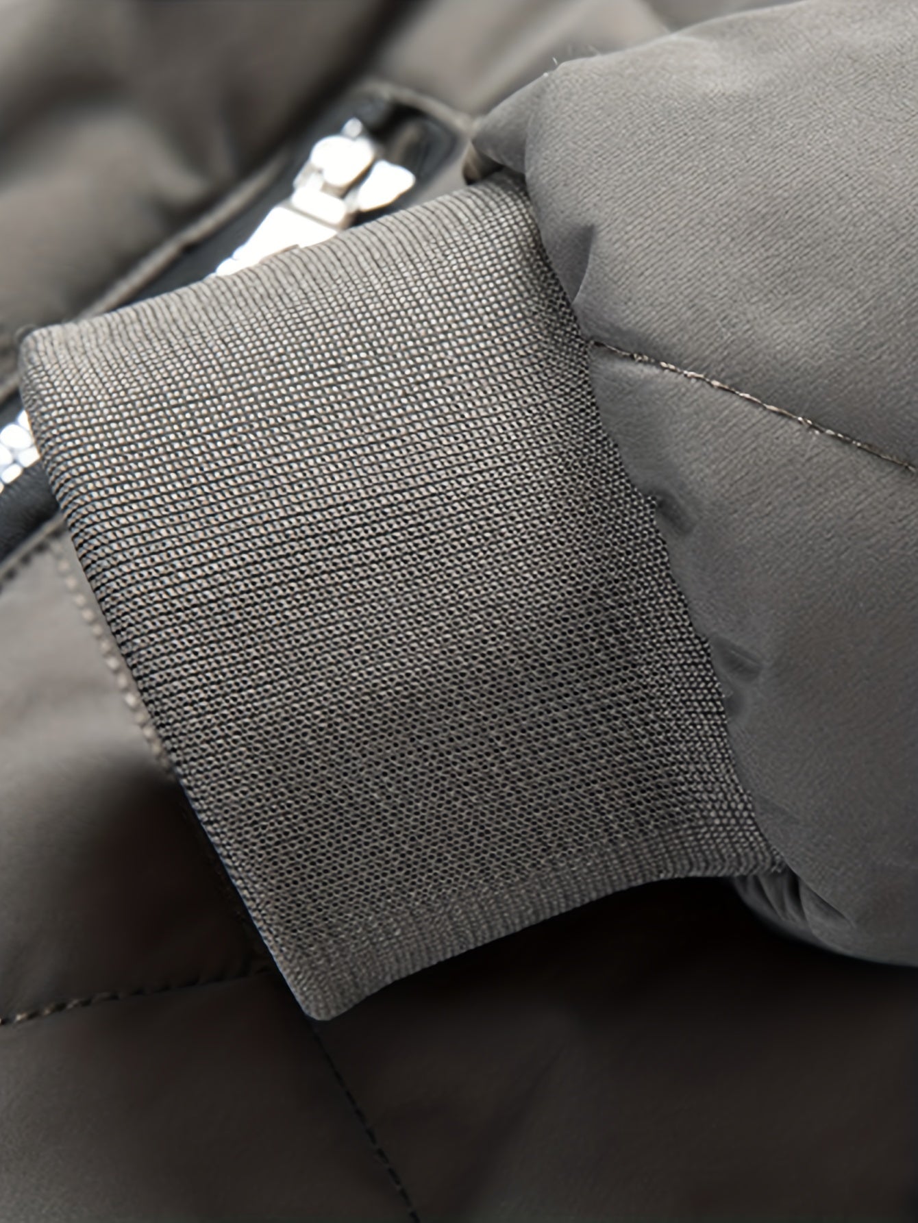 Cozy Fleece Winter Jacket - Quilted, Baseball Collar, Zipper Pockets, Water-Resistant, Breathable, Soft, Men's Casual Coat for Outdoor Activities