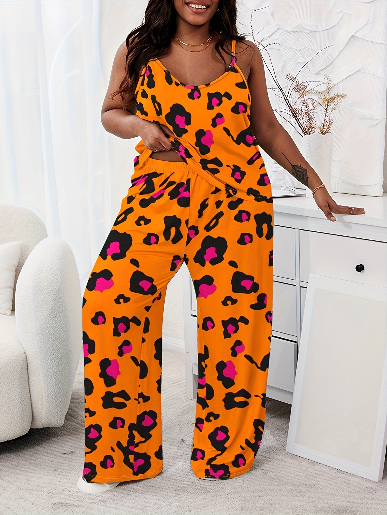 Women'S Plus Size Leopard Print Sleeveless Top & Pants Set - Casual Summer Sleepwear with Adjustable Straps, Vibrant Yellow & Black Animal Print, Comfortable Loungewear for Relaxing at Home, Leopard Print Clothing, Relaxed Fi