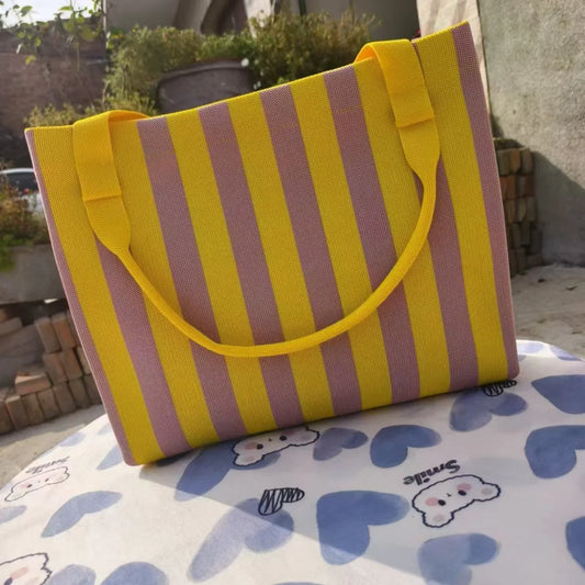 2025 New Large Capacity Striped Knitted Shoulder Bag for Women Fashionable Versatile High End Couple Travel Handbag