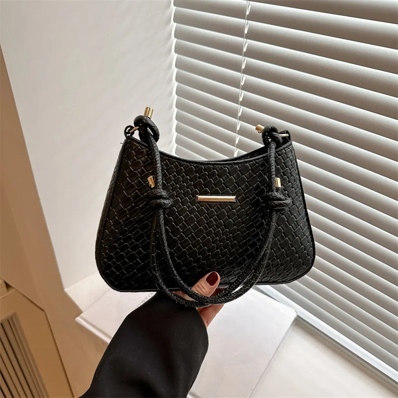 2025 Elegant Women's Luxury Crossbody Bag Simple Fashion Single Shoulder Solid Color Zip Waterproof Polyester New Handbag