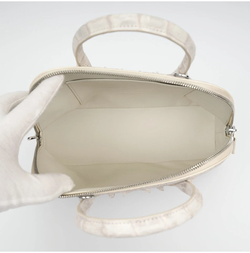 High - Quality Genuine Crocodile Leather Ladies' Handbag with Real Cowhide Lining, a Symbol of Elegance