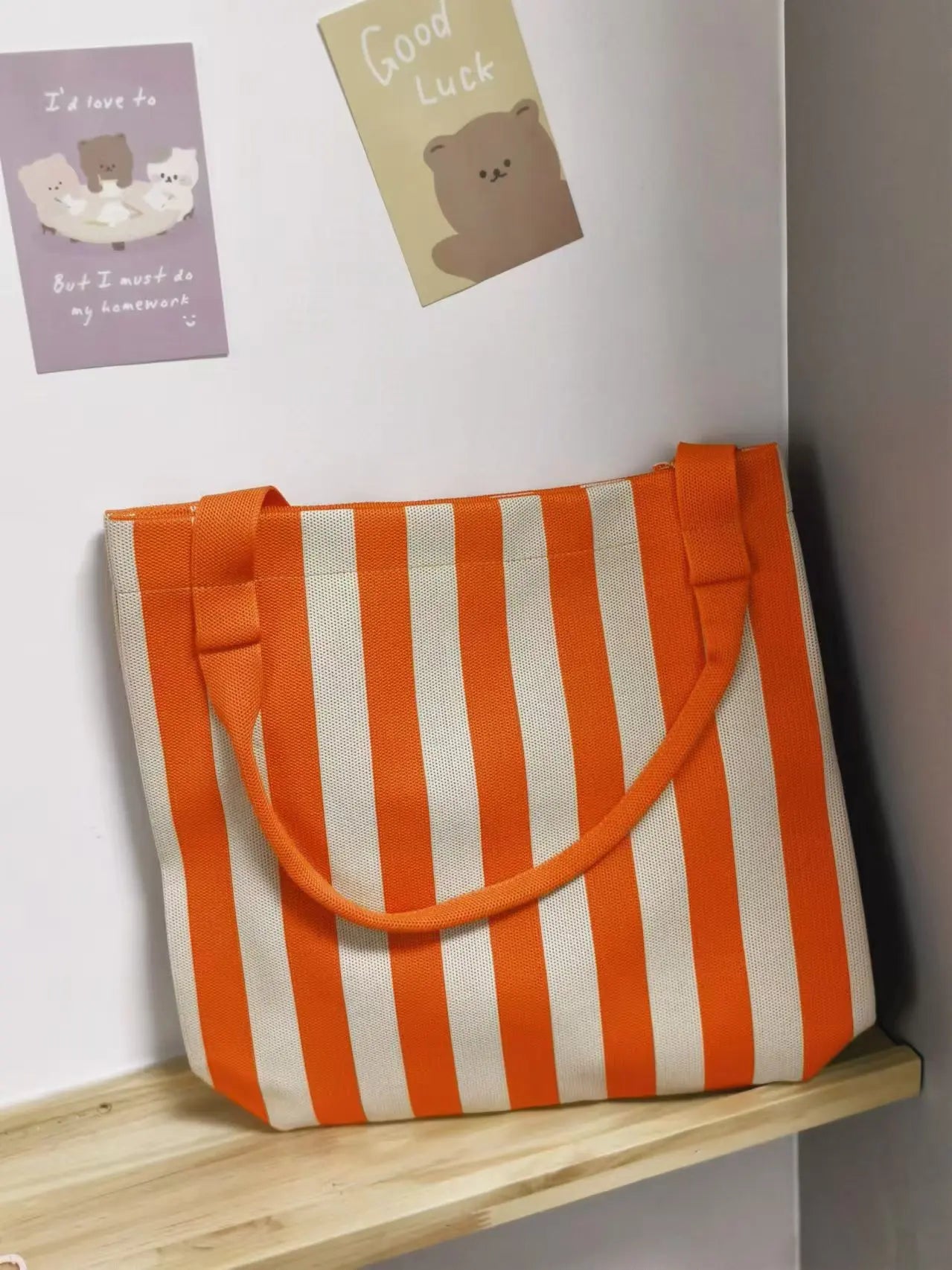 2025 New Large Capacity Striped Knitted Shoulder Bag for Women Fashionable Versatile High End Couple Travel Handbag
