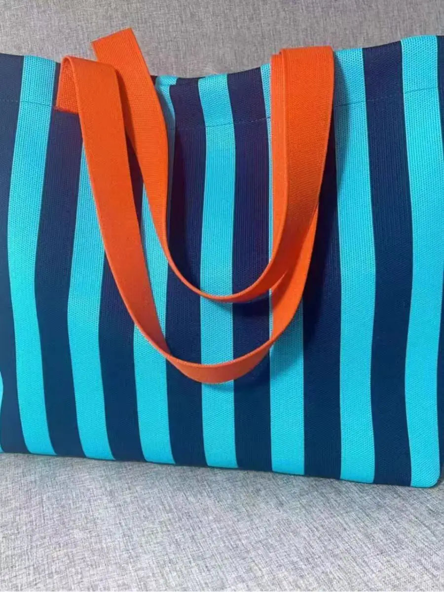 2025 New Large Capacity Striped Knitted Shoulder Bag for Women Fashionable Versatile High End Couple Travel Handbag