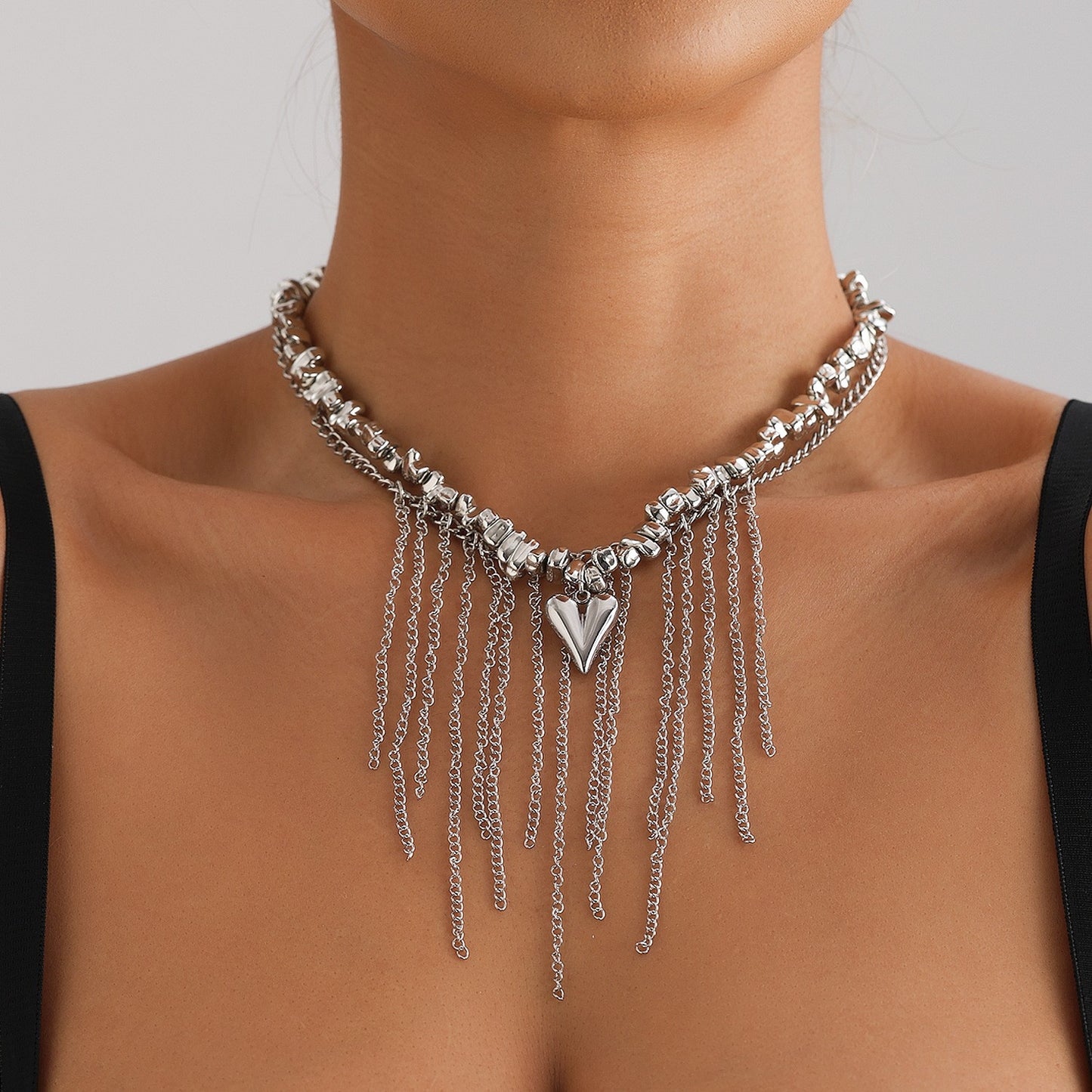 Y2K Heart Beaded Necklace Women Boho Irregular Crystal Class Gravel Clavicle Chain Cool Y2K Choker Exquisite Fashion Jewelry