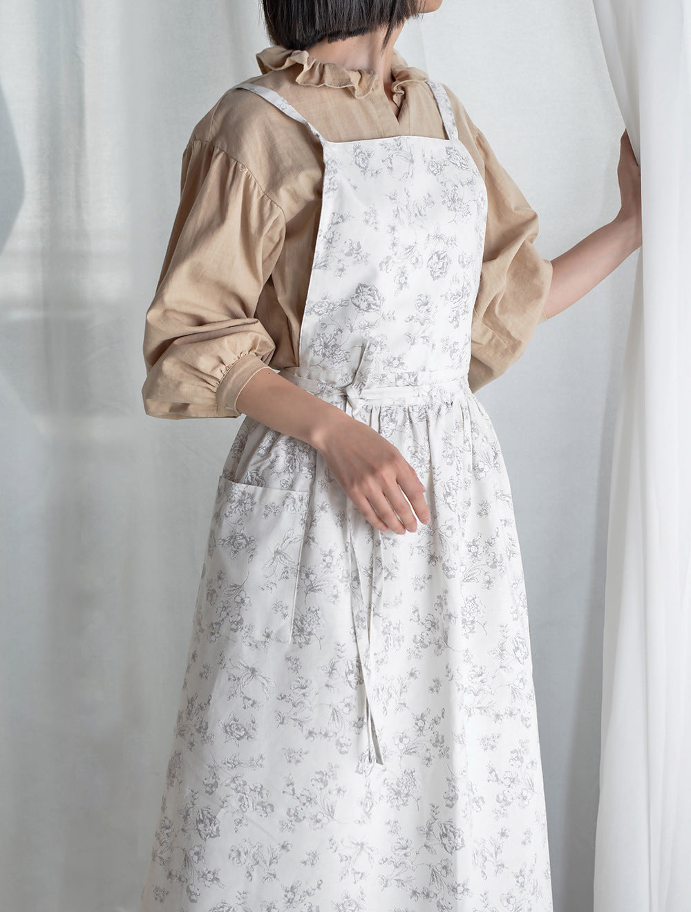 Kitchen Apron Gown Hairdresser Kitchen Accessories Restaurant Hero Apron Chef Apron Kitchen Florist Overalls Cook Apron