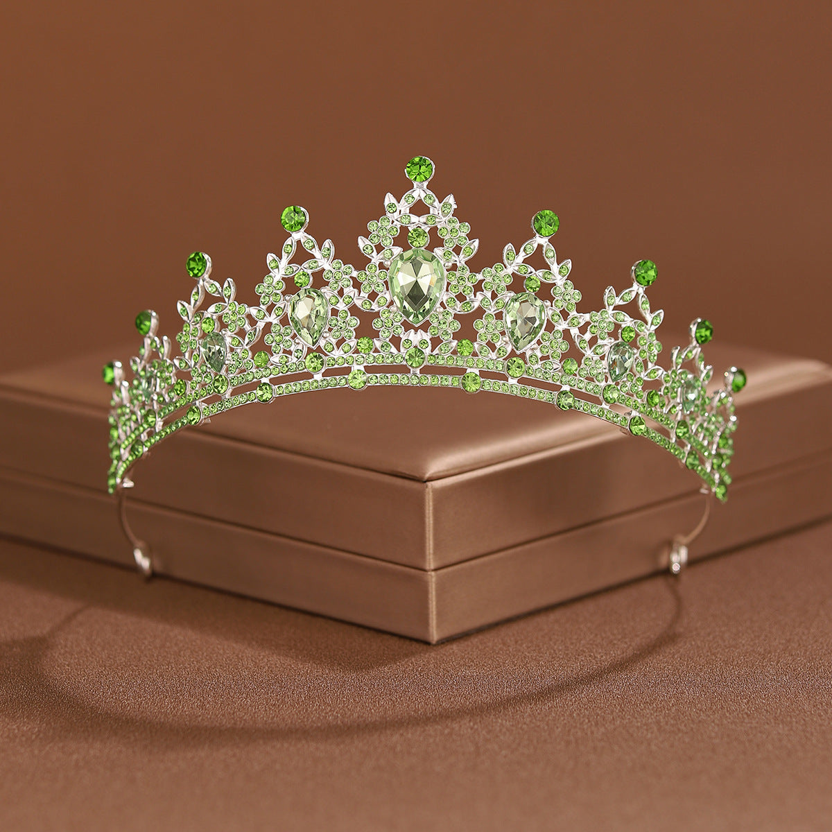 24 colors Bridal Headwear Full Of Sweet Atmosphere Baroque Gold-colour Ladies' Tiaras For Wedding Bride