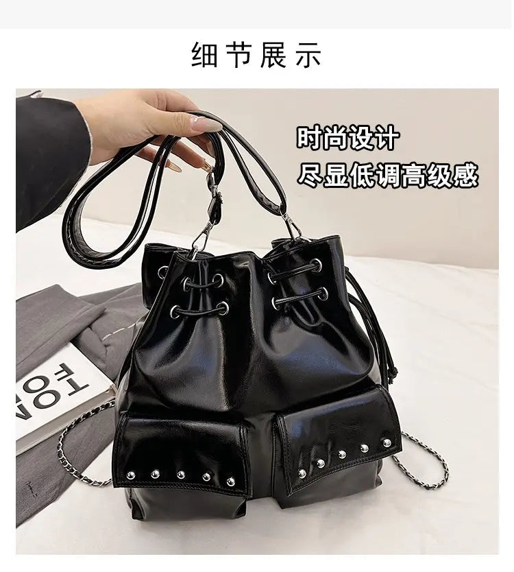 Women's Hand Bag With Elegant Classic Style And Premium Leather Featuring Trendy Design For Commute