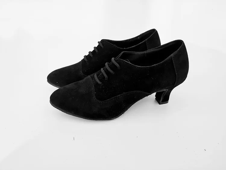 Customized Women's Adult Baotou Salsa Modern Latin Dance Shoes with A Soft Sole Canvas Surface Anti Slip Breathable Dance Shoes
