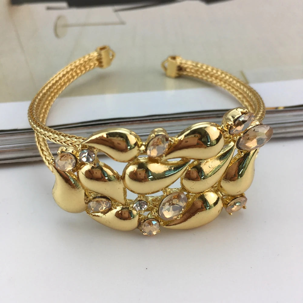 Luxury Design Gold Color Jewelry Set For Women Quality Trending Necklace Earrings Bracelet And Ring Wedding Party FHK19490