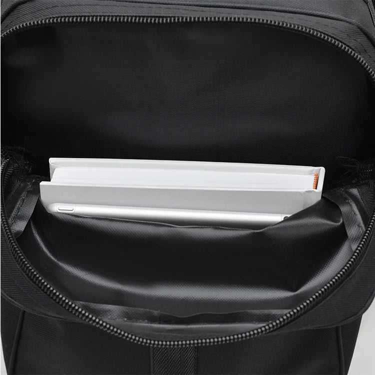 Oversized handbag, multi-functional, suitable for travel, fitness activities, and outdoor excursions