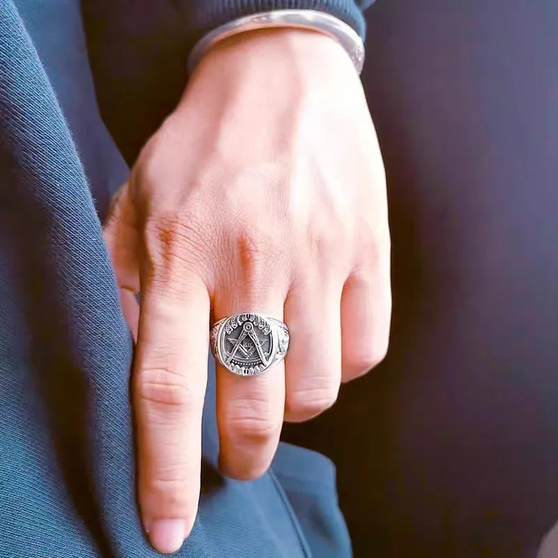 Retro European and American Ring, Male Trendy, Powerful, Personalized, Versatile, American Hip Hop, Punk Style, Food Ring