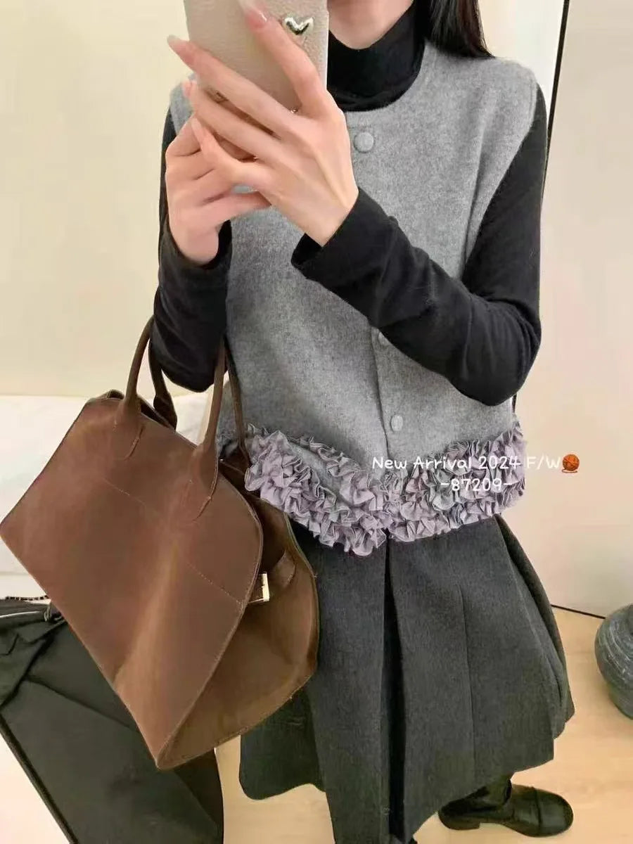 Sweater Vest 2025 Winter New Korean Temperament Splicing Lace Thickened Women's Winter Sweatshirt
