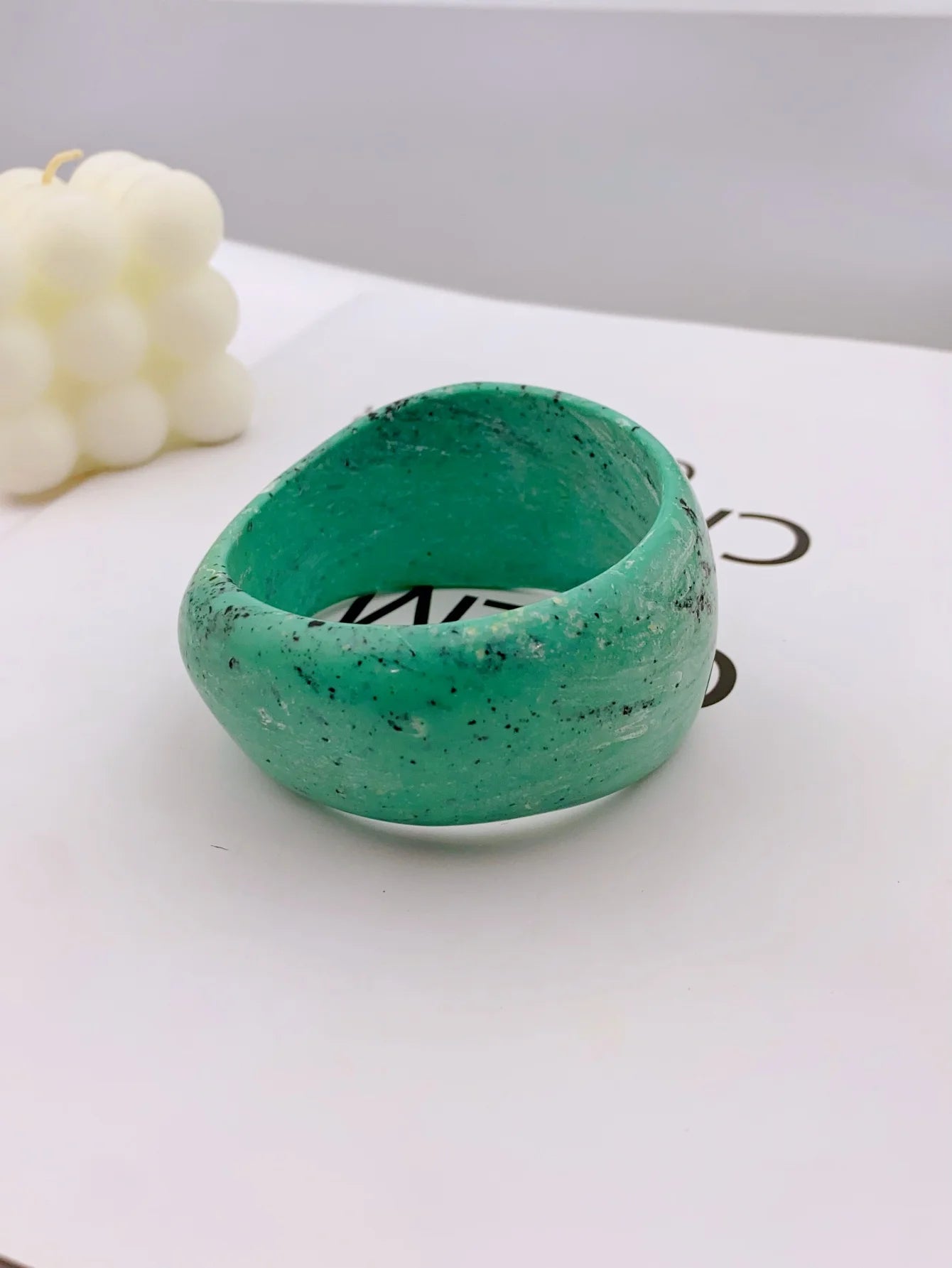 Fashionable irregular bangles with marble pattern for women bracelets for women