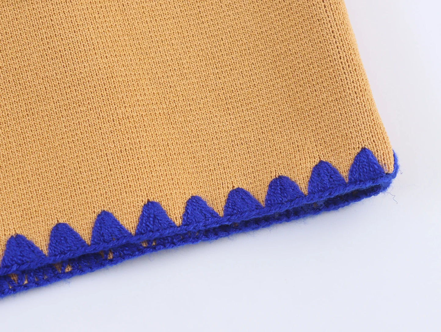 Sweater Jacket Autumn Women's 2025 New Embroidery Elegant Slim Long Sleeve Women Sweater Cardigan Chic Young Joker Knit Sweater