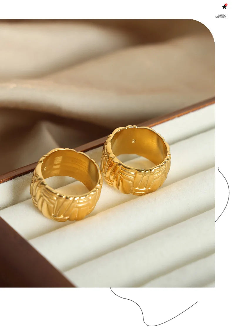 Modern Stainless Steel Round Ring for women PunkIrregular Ring 18K Gold Plated Jewelry Female Luxury Accessory Wholesale