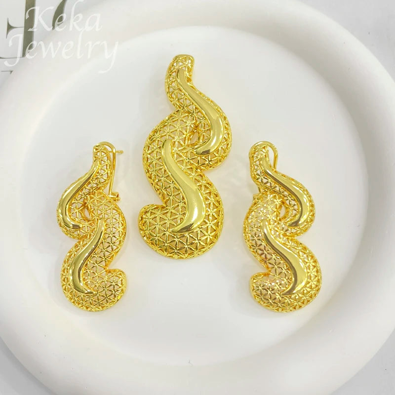 Dubai Golden Jewelry Sets for Women Luxury Italian Bridal Necklace Pendant Earrings Wedding Party Accessories Lady Gifts