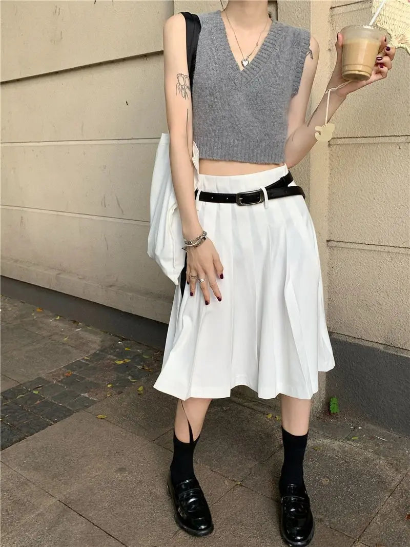 Sweater Vests Women Simple All-match Basic V-neck Casual Spring Vintage Knitting Fashion Ulzzang Ladies Temperament Classic Chic