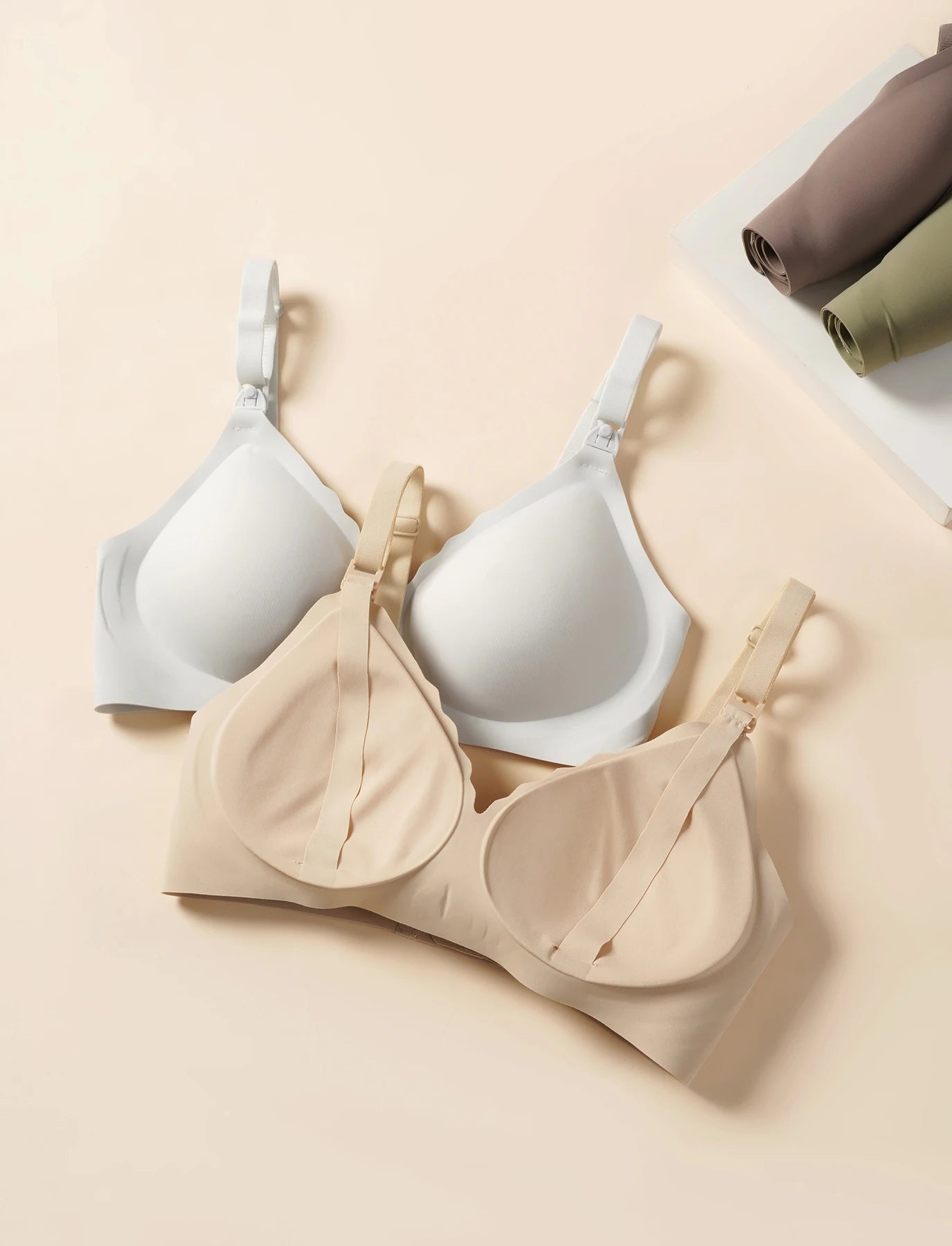 Maternity bra with push-up front to prevent sagging Seamless breathable and comfortable nursing push-up bra