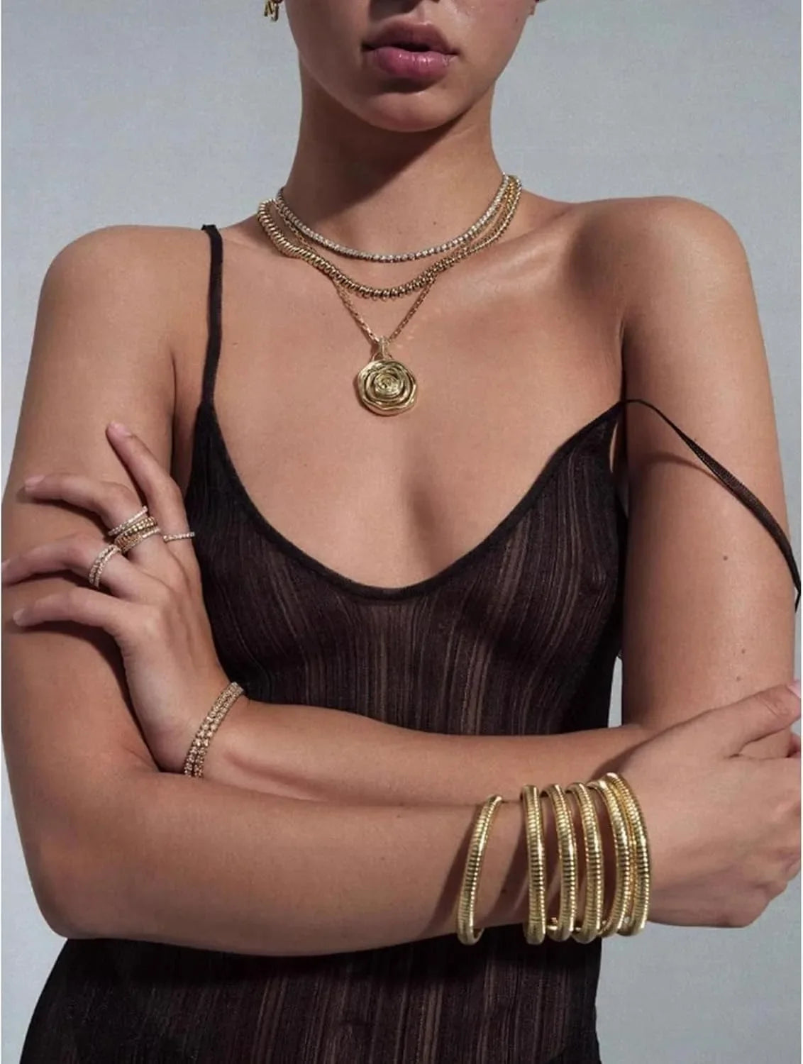 Gold Bangles for Women Chunky Stretch Bangles Bracelets Set 18K Gold Plated Stainless Steel Bracelets Flexible Wide Wristband