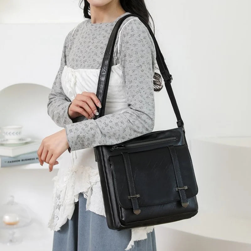 Women's Hand Bag With Trendy Design And High-End Leather Showing Elegant Look For Daily Outings
