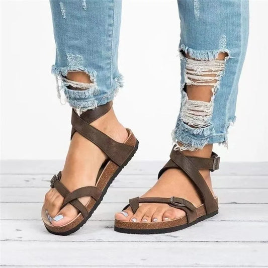 New summer large-size sandals with soft soles, fashionable, casual and sexy toe-hugging wrap-around strappy sandals for women.