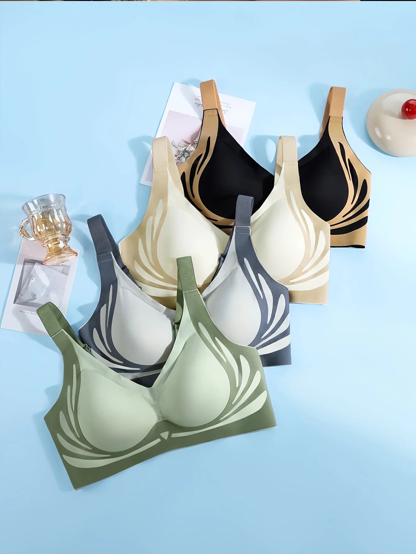 High-intensity sports bra for women - shock absorption, anti-sagging lining design, breathable elastic sport top.