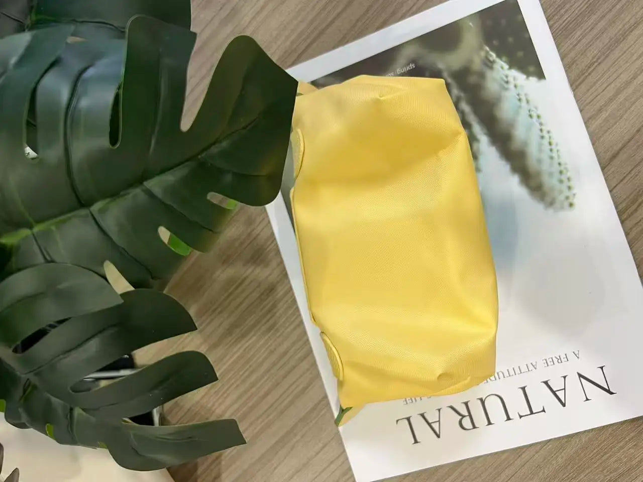 Handheld crossbody bag with no holes, classic retro bag, women's bag, shoulder bag, nylon mini bag