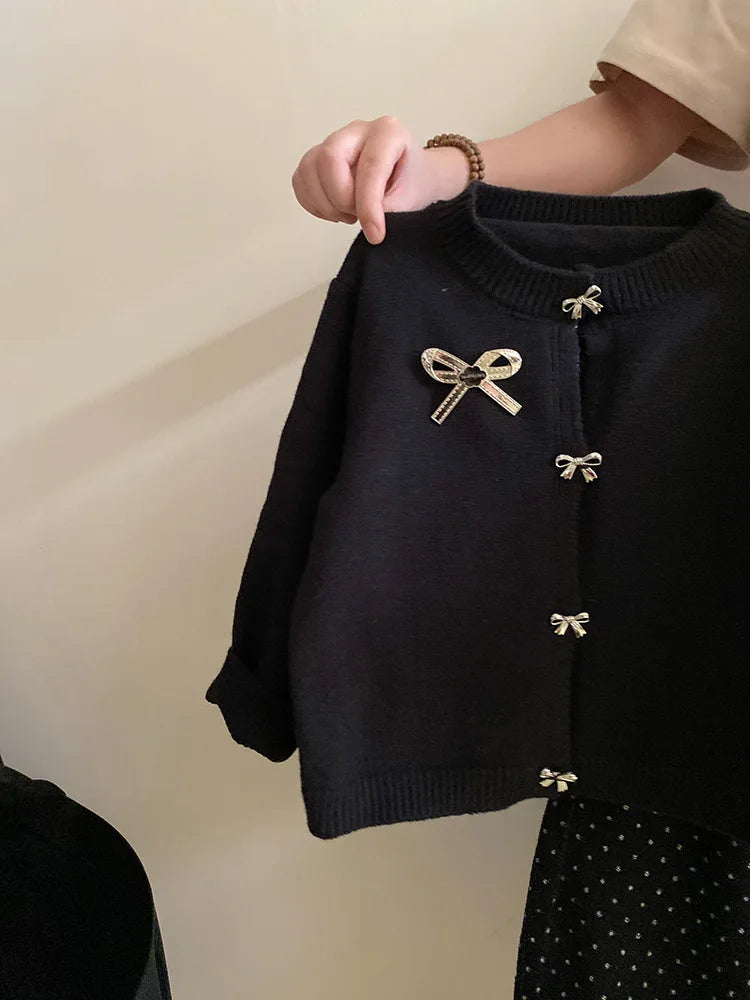 Sweaters Girl Academic Autumn Fashionable Bow Sweater Wave Point Trousers Girl Simple Loose Round Collar 2024 Striped