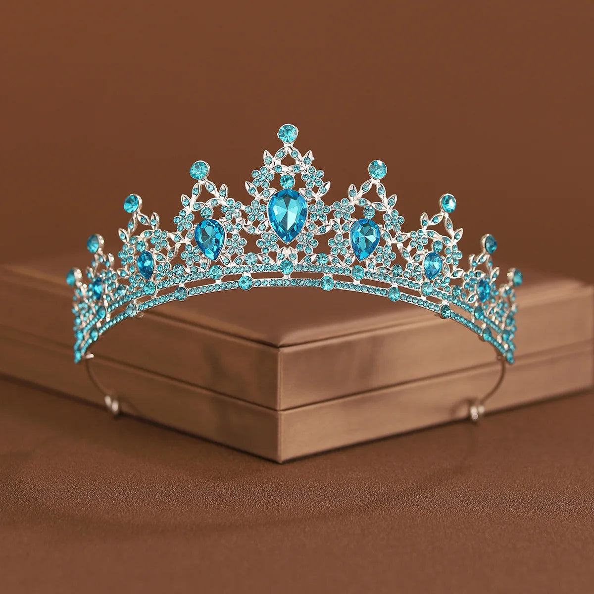 24 colors Bridal Headwear Full Of Sweet Atmosphere Baroque Gold-colour Ladies' Tiaras For Wedding Bride